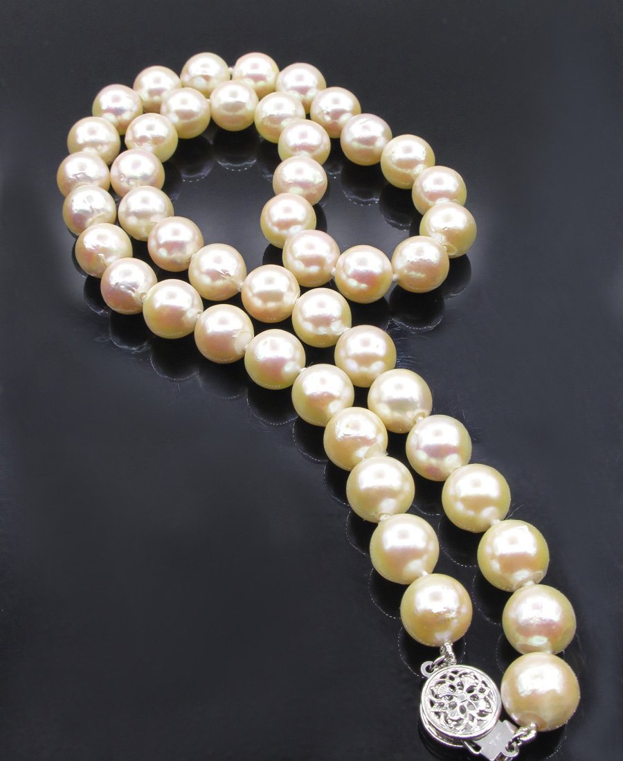 Classic Cultured Japanese Pearl White Double Strand Vintage Bracelet 1 –  Treasurly by Dima Inc