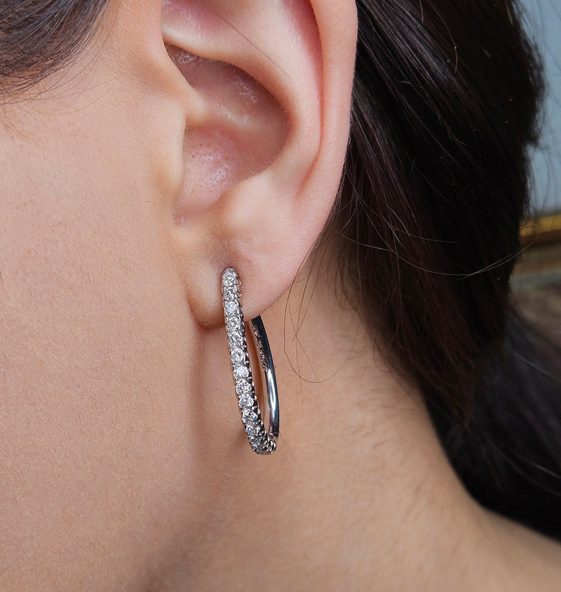 Oval Sonia B Bitton 0.90ctw Round Diamonds 14k White Gold Estate Hoop Earrings