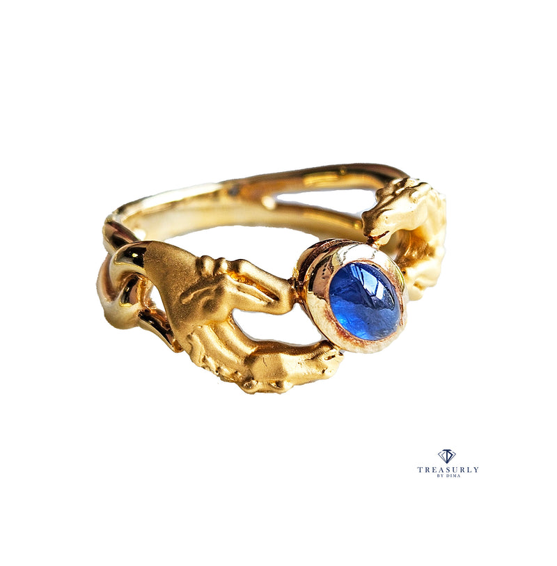 Carrera y Carrera Vintage 18K Yellow Gold Blue Sapphire Double Horse Statement Ring Band