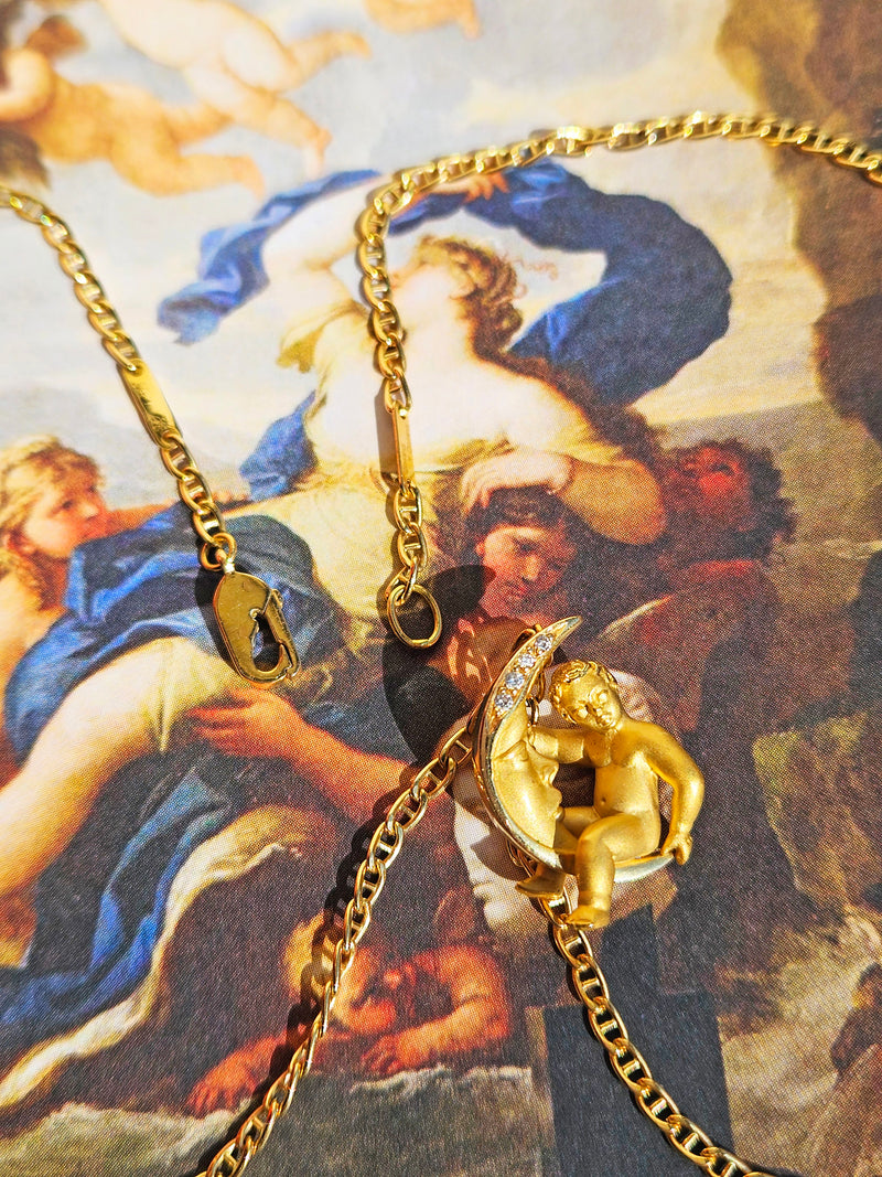 Authentic Carrera y Carrera Diamond Crescent Moon & Angel Child 18k Yellow Gold Pendant Necklace