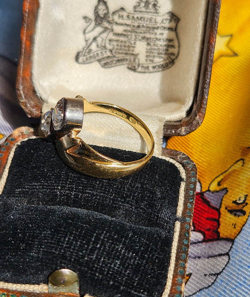 1914 Art Nouveau GIA 1.60ct Antique Old Mine cut Diamond Crossover "Toi et Moi" 18K Gold Ring