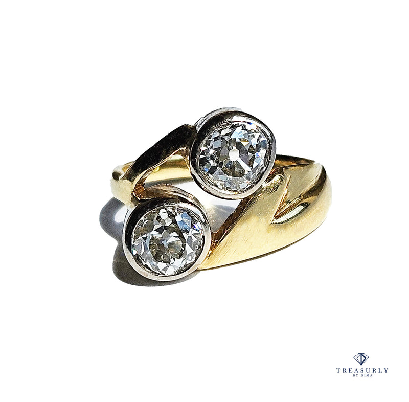 1914 Art Nouveau GIA 1.60ct Antique Old Mine cut Diamond Crossover "Toi et Moi" 18K Gold Ring