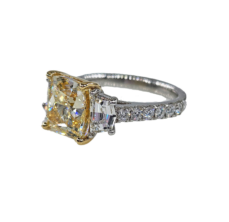 Vintage GIA 5.48ctw Natural YELLOW Cushion Cut Diamond Platinum 18K Gold 3 Stone Ring