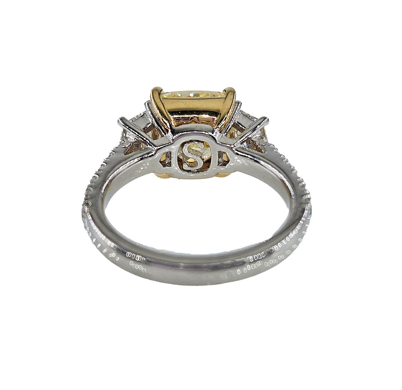 Vintage GIA 5.48ctw Natural YELLOW Cushion Cut Diamond Platinum 18K Gold 3 Stone Ring