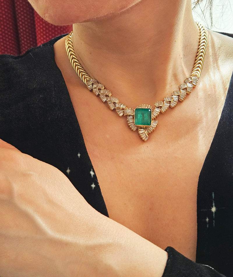 GIA 12.60ct Colombian Emerald 6.0ctw Diamond 14K Gold Estate Vintage Collar Choker Necklace, 1980s