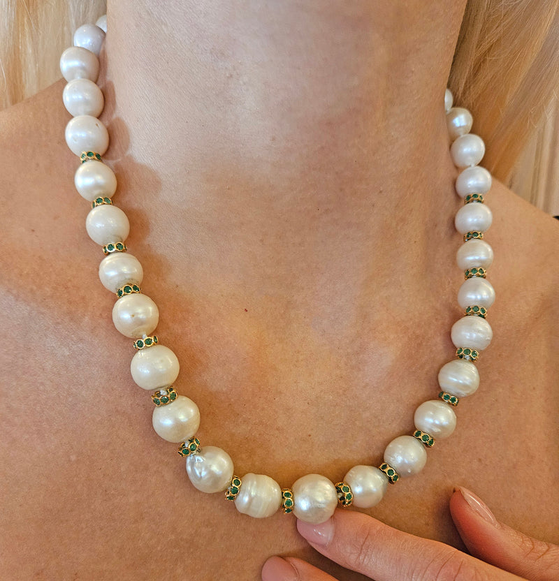 Vintage 14K Gold Cultured 10-15mm Pearl Necklace Emerald Rondelles Mabe Pearl Clasp 20"