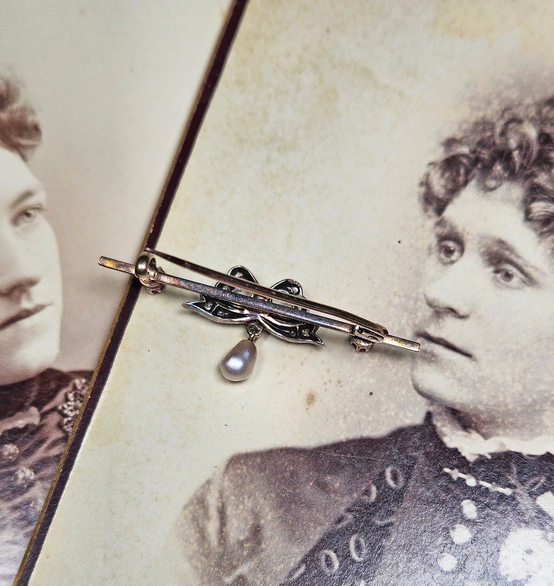 1890s English Antique Rose Cut Diamond Ruby Pearl Gold Gold Silver Bar Brooch Pin