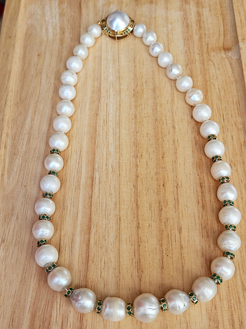 Vintage 14K Gold Cultured 10-15mm Pearl Necklace Emerald Rondelles Mabe Pearl Clasp 20"