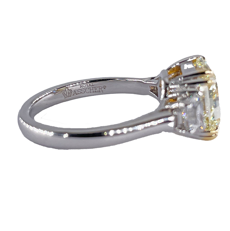 Vintage “Canary” GIA 4.32ctw Natural Fancy YELLOW Radiant Cut Diamond 3 Stone Platinum Ring