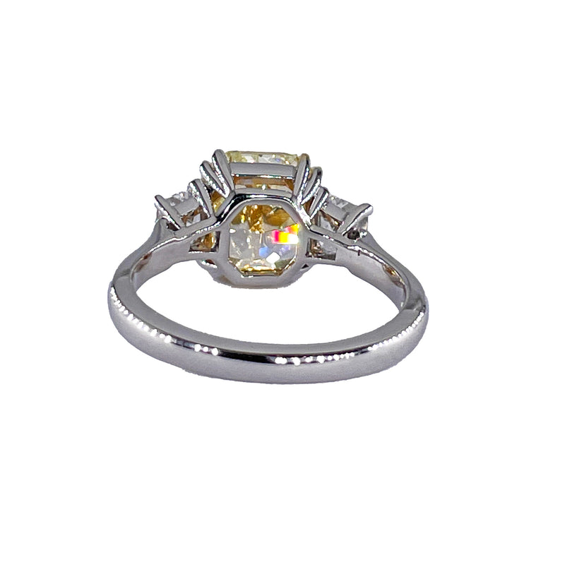 Vintage “Canary” GIA 4.32ctw Natural Fancy YELLOW Radiant Cut Diamond 3 Stone Platinum Ring