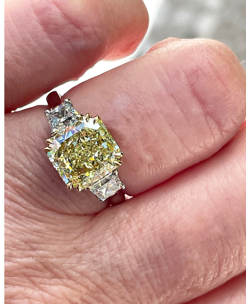 Vintage “Canary” GIA 4.32ctw Natural Fancy YELLOW Radiant Cut Diamond 3 Stone Platinum Ring