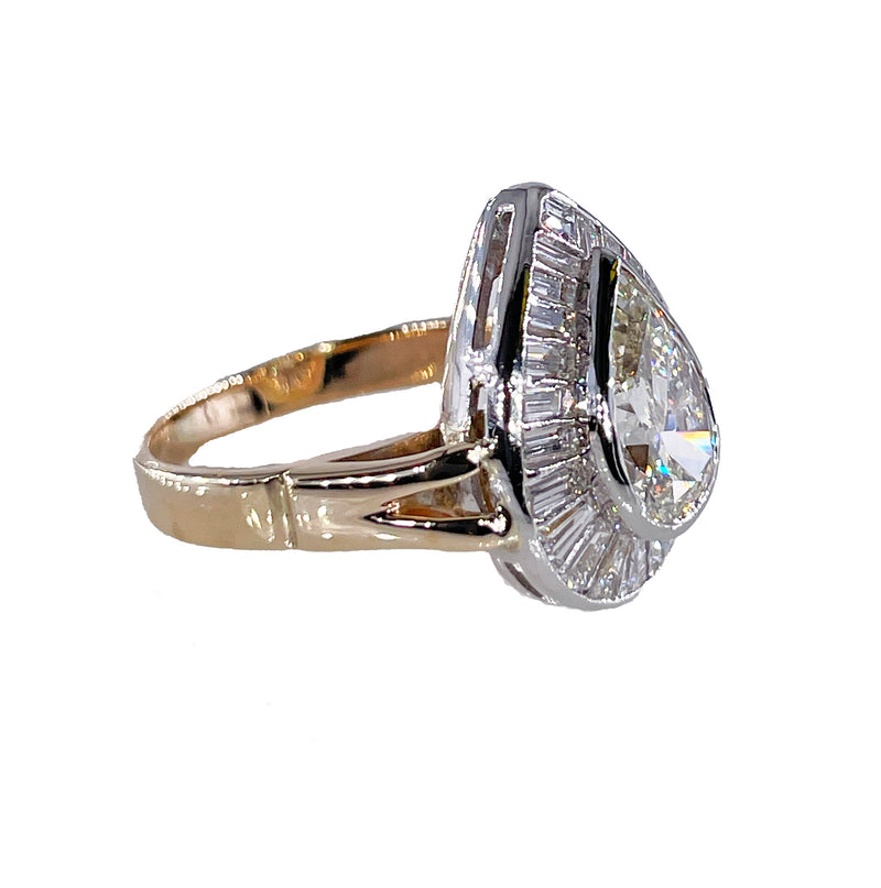 Vintage Mid-Century GIA 3.58ct Pear Shaped Bezel-Set Diamond Ballerina Cocktail 14K 2-Tone Gold Ring