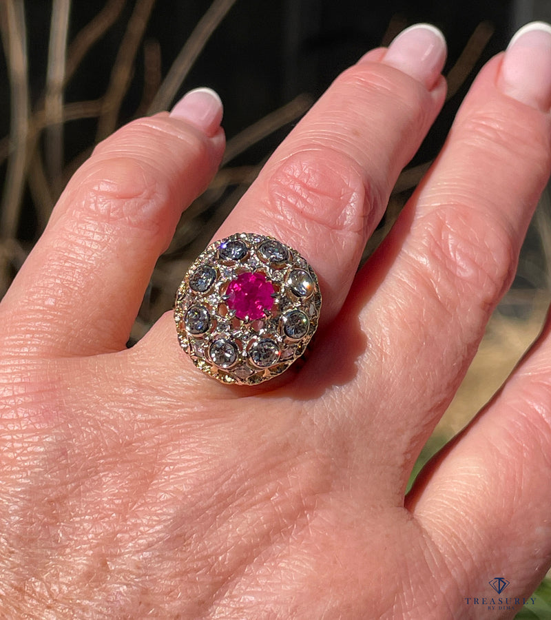 Burmese GIA 2.53ctw Natural Red RUBY Diamond 18K Gold Vintage Cocktail Ring, 1970s