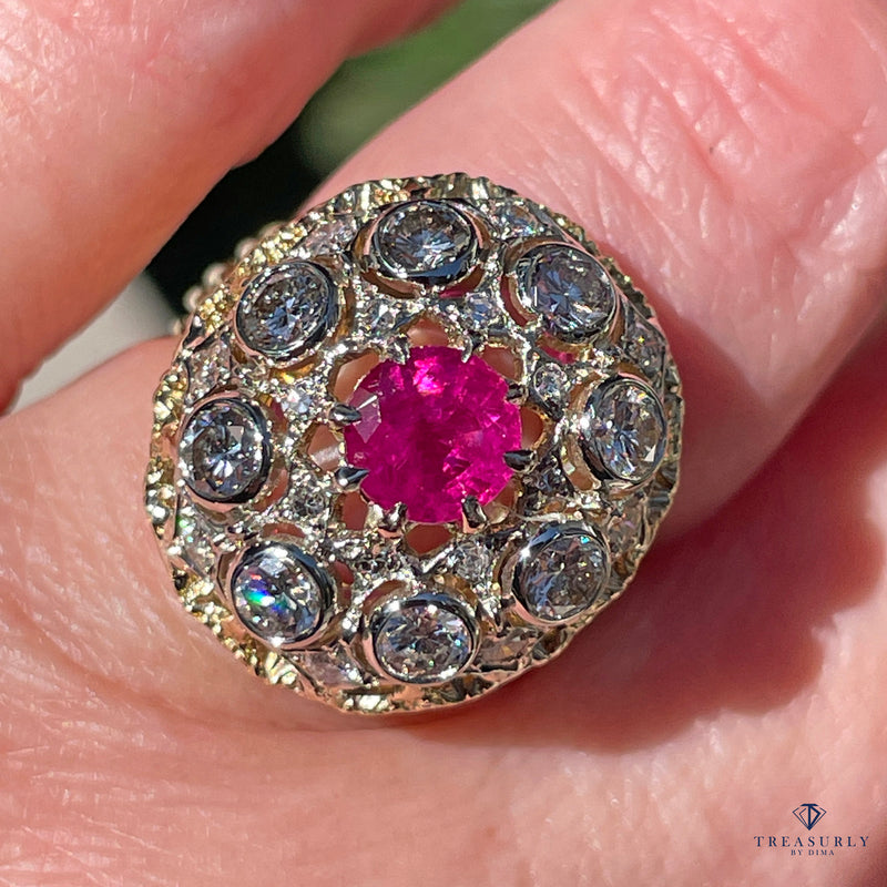 Burmese GIA 2.53ctw Natural Red RUBY Diamond 18K Gold Vintage Cocktail Ring, 1970s