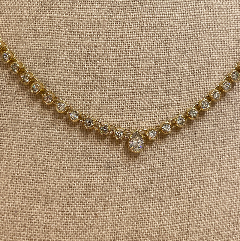 Italian Vintage 9.12ct Pear Shaped & Round Diamond Bezel Line Tennis Rivera 18K Gold Necklace