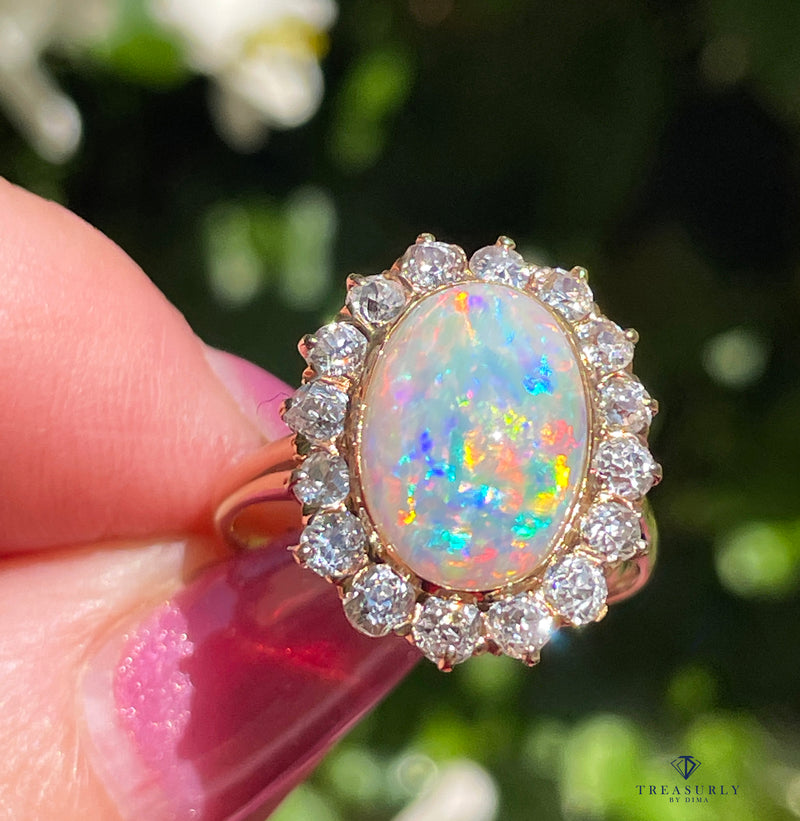 1900s 5.82ct Authentic Antique Australian Opal and Diamond Cluster Cocktail 18K Yellow Gold Ring