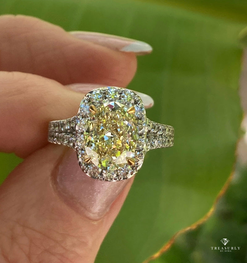 Estate “Canary” GIA 3.23ct Natural Fancy YELLOW VS1 Oval Diamond 18K Halo Ring